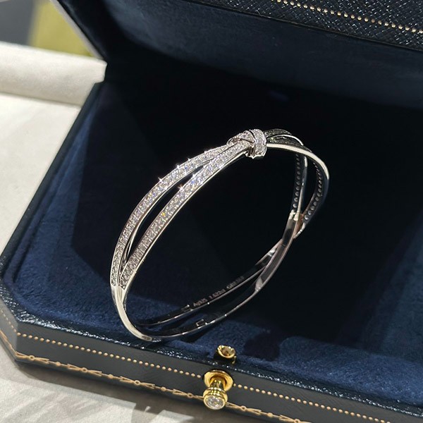 Chaumet Josephine Replica Collection Eclat Bracelet shx58527