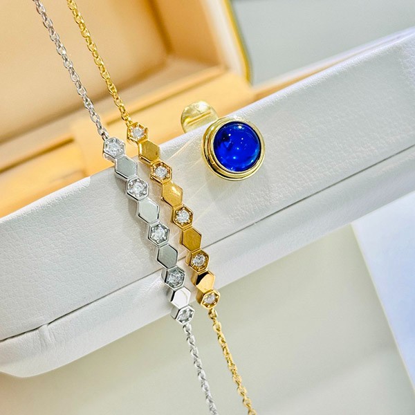 Super low price! Fake Chaumet BEE MY LOVE collection bracelet shg04373 Super low price! Fake Chaumet BEE MY LOVE collection bracelet shg04373