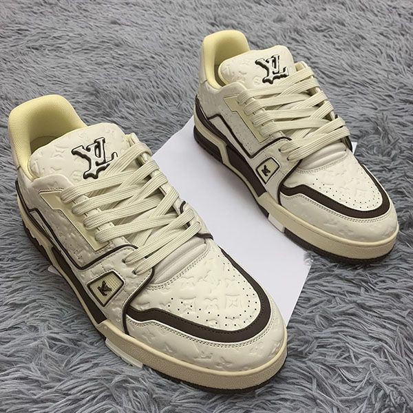 Louis Vuitton Trainer Sneakers White Brown vuk00312