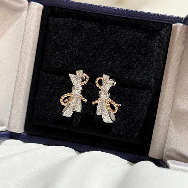 Hard to find Chaumet LAURIER collection earrings replica shk36304