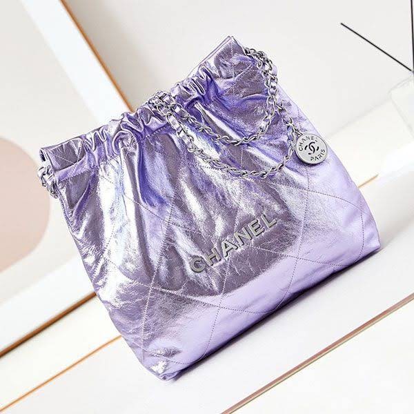 Very popular! Chanel 22 small handbag shw05637 Very popular! Chanel 22 small handbag shw05637