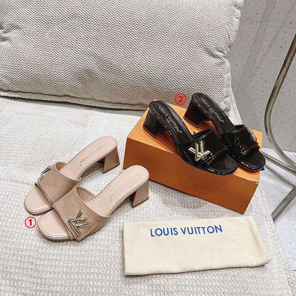 [Women's dream ☆]Louis Vuitton LV gold buckle sandals replica vui83571