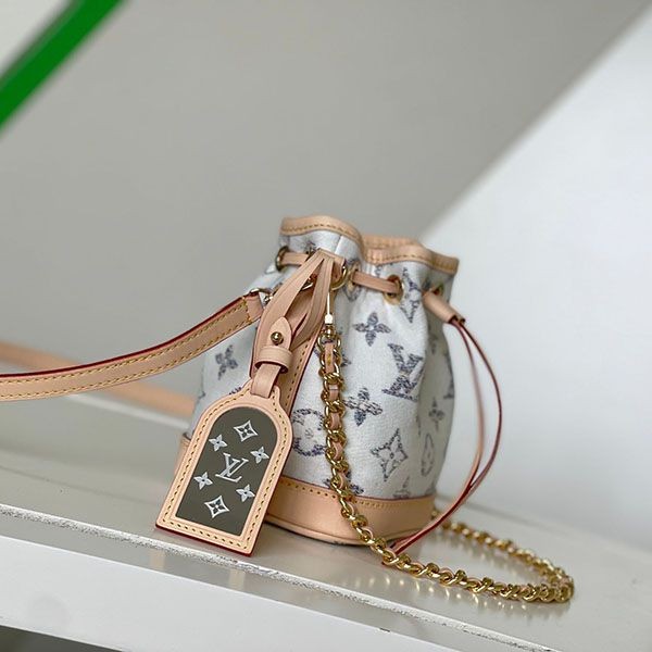 Immediate deliveryLouis Vuitton Nano Noe Monogram Shoulder Bag Cheap M83453