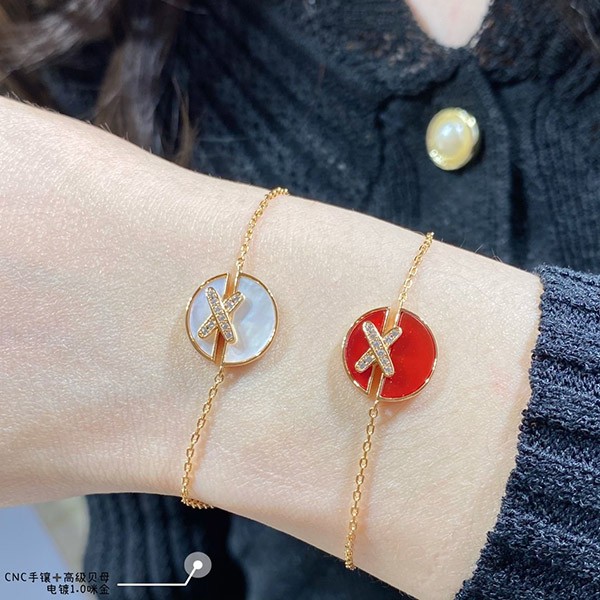 Fake Chaumet JEUX DE LIENS HARMONY "Liens" Collection Jeu de Liens Harmony Bracelet shs37754 Fake Chaumet JEUX DE LIENS HARMONY "Liens" Collection Jeu de Liens Harmony Bracelet shs37754