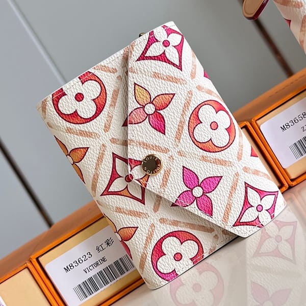 Competition forLouis Vuitton's n-grade Portefeuille Victorine wallet M83623 Competition forLouis Vuitton's n-grade Portefeuille Victorine wallet M83623