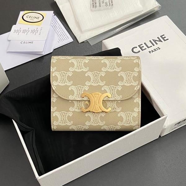 New design Celine Parody Triomphe canvas compact wallet Cer29818 New design Celine Parody Triomphe canvas compact wallet Cer29818