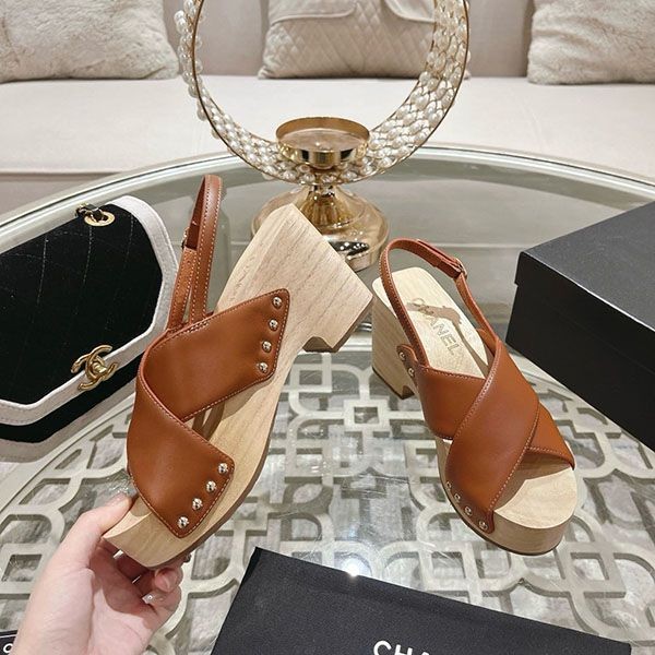 n-grade recommended chanel clogs platform fake sandals 24C shu88947