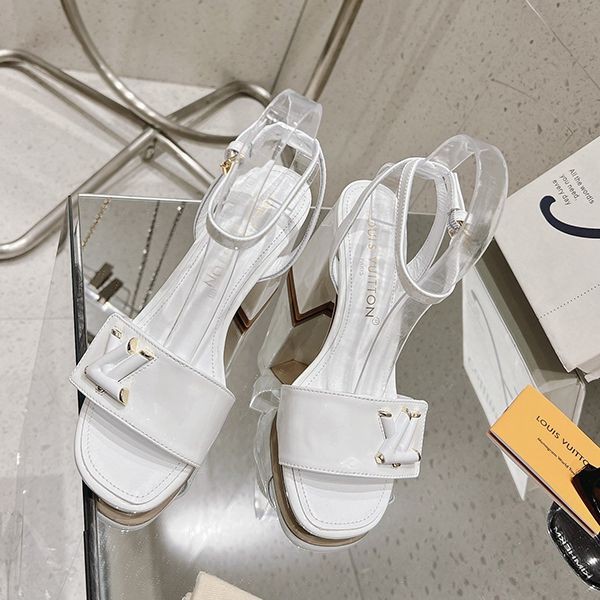 [Overseas limited color available]Louis Vuitton ★ Shake Sandals N grade ★ 1ABVV