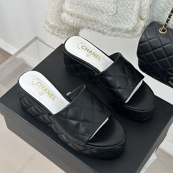 Chanel wedge sandals grade n black shy07609