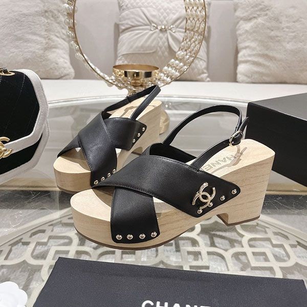 Recommended Chanel clogs, platform sandals, 24C, shs75887