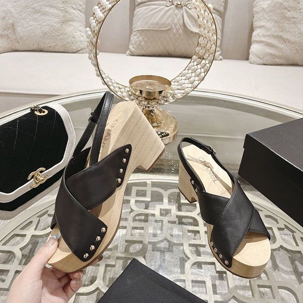 Recommended Chanel clogs, platform sandals, 24C, shs75887