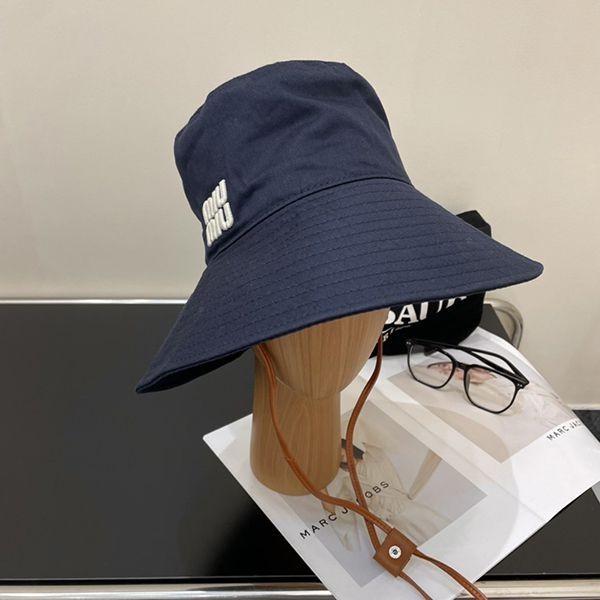 [Stylish and simple] Miu Miu bucket hat replica with embroidered logo and drill myz78253