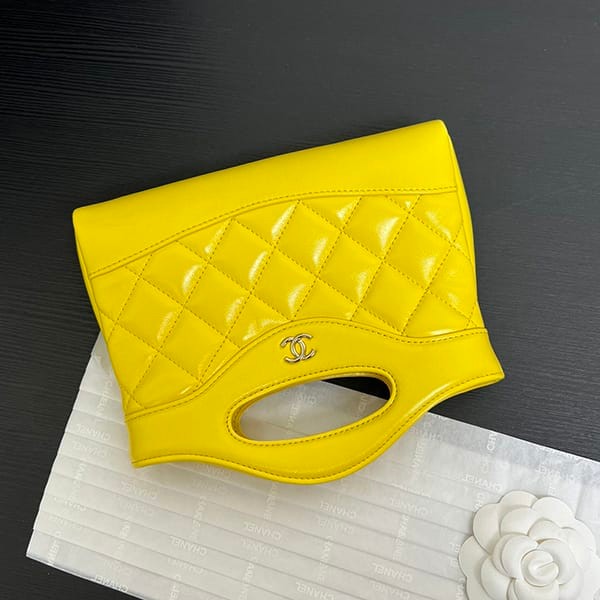 Recommended Chanel Fake Phone Holder Phone Case Handbag shx49280