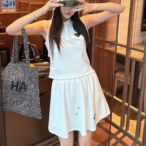 Rare Prada replica cotton sleeveless pique polo shirt with logo, top and bottom set puu29861