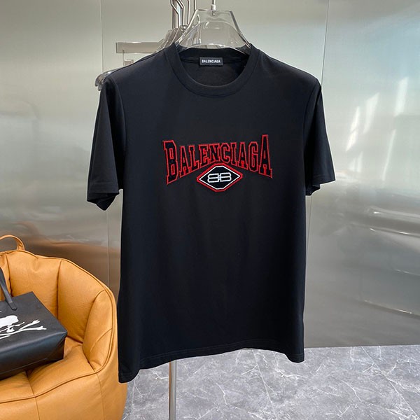 Balenciaga Replica Oversized Logo T-shirt bad29279