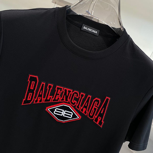 Balenciaga Replica Oversized Logo T-shirt bad29279