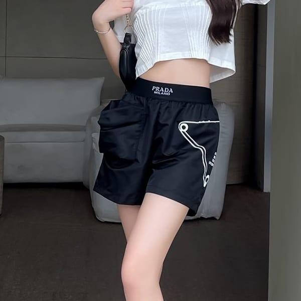 Must-have! Prada Re-Nylon shorts replica pun39109
