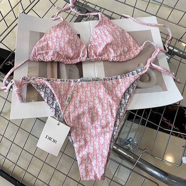 Love at first sight? Dior bikini bottom top and bottom set swimsuit fake dep68467