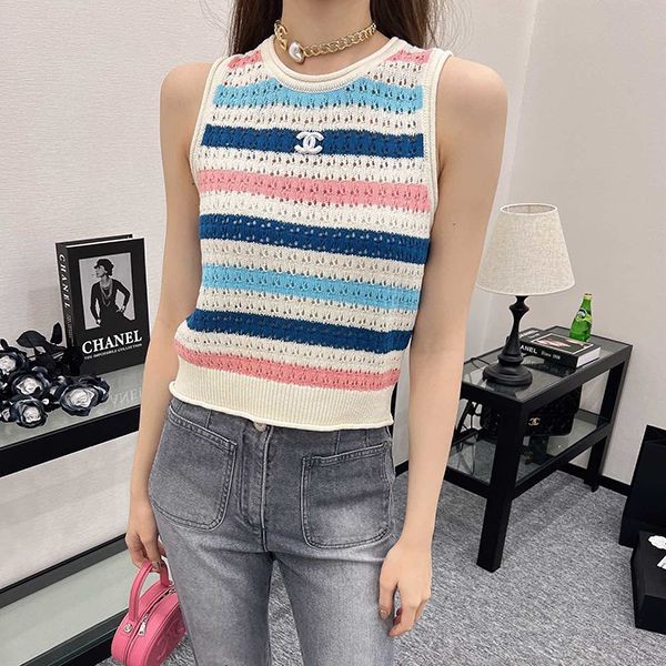 ★Japan!! Popular! Chanel crew neck knit color block vest parody sha86892