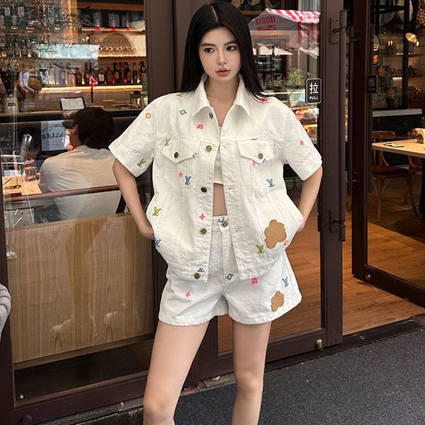 Very popular!Louis Vuitton Monogram Denim Shirt Replica Top and Bottom Set vub80670 Very popular!Louis Vuitton Monogram Denim Shirt Replica Top and Bottom Set vub80670