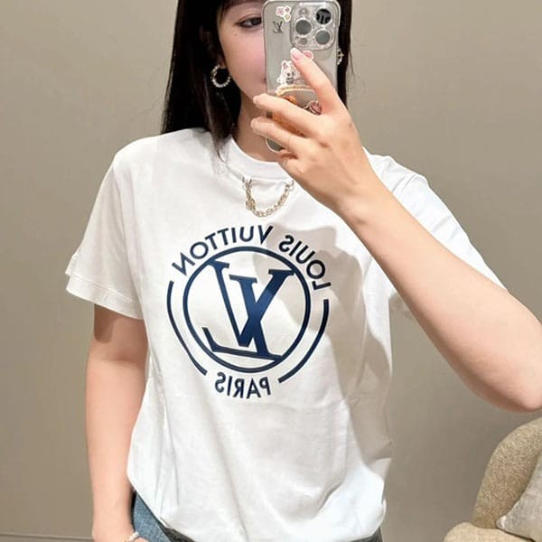 Very popular!Louis Vuitton Flock T-shirt replica 1AFTTZ Very popular!Louis Vuitton Flock T-shirt replica 1AFTTZ