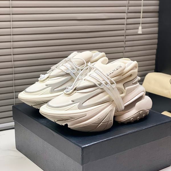 n-grade Recommended Balmain Unicorn Low-cut Sneakers Parody bal89047