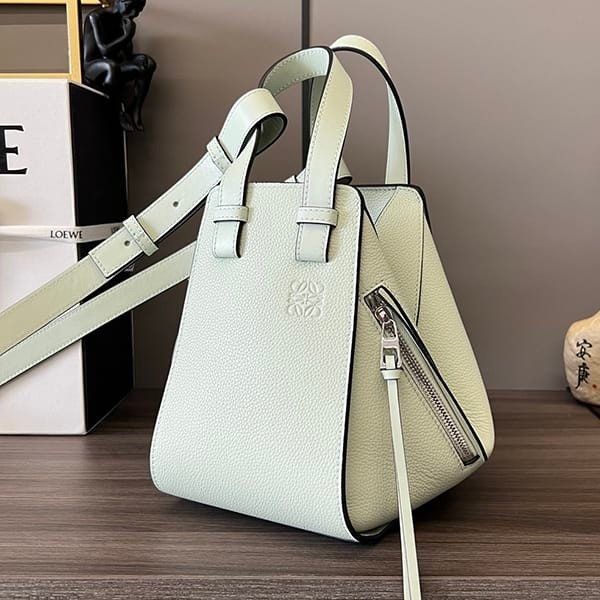 Cute Loewe Hammock Copy Drawstring Shoulder Bag loc58868 Cute Loewe Hammock Copy Drawstring Shoulder Bag loc58868