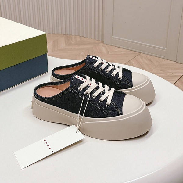 Beautiful shape [Marni fake] Blue denim Pablo sneakers SNZW003