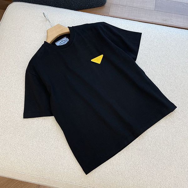 New limited edition Prada yellow logo T-shirt fake & black 98339 New limited edition Prada yellow logo T-shirt fake & black 98339