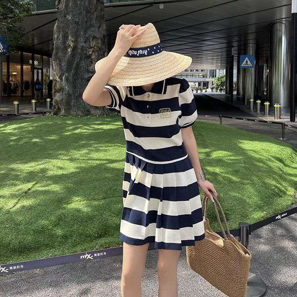 Attention ★ New and hard to find Miu Miu ☆ Cotton polo dress fake myn70950