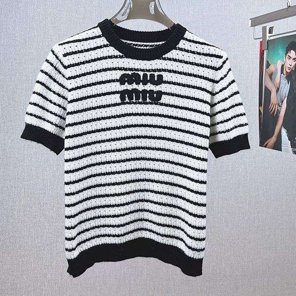 [Stylish and simple] Miu Miu short sleeve knit replica myd63874