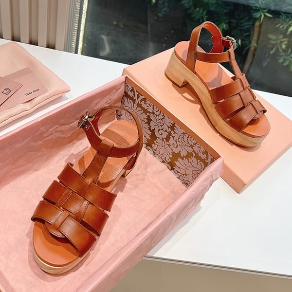 Attention ★ Miu Miu Wood Sandals Replica 2 colors myi04787