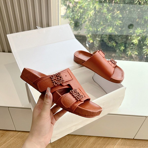 Logo T-shirt? Loewe Anagram Logo Ease Slide Sandals Replica lob47779