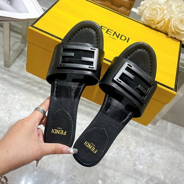 Cheap Fendi Replica FF BAGUETTE Logo Leather Slide Sandals fep44694 with Tracking