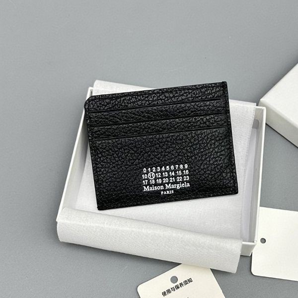 The latest and most fashionable Maison Margiela replica fragment case Mav46047