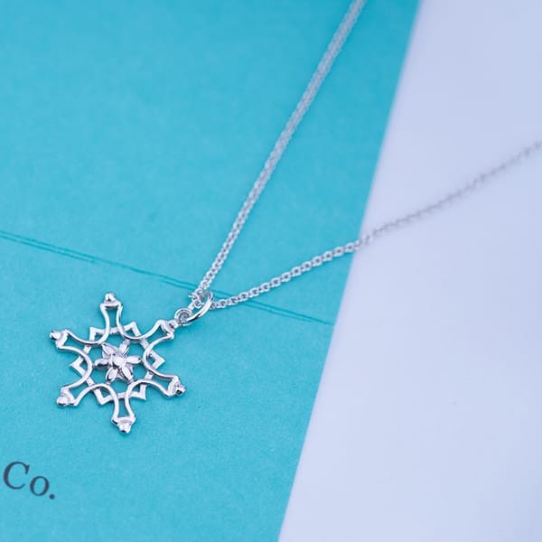 Sold out Tiffany Snowflake Necklace Replica AG925 Tin75461 Sold out Tiffany Snowflake Necklace Replica AG925 Tin75461