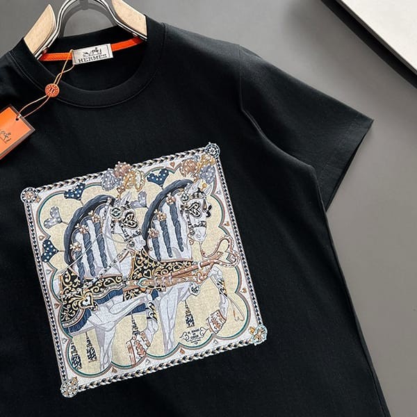 Secured Hermes Capsule Sports Cut and Sewn T-Shirt Replica 2 Colors erh21620