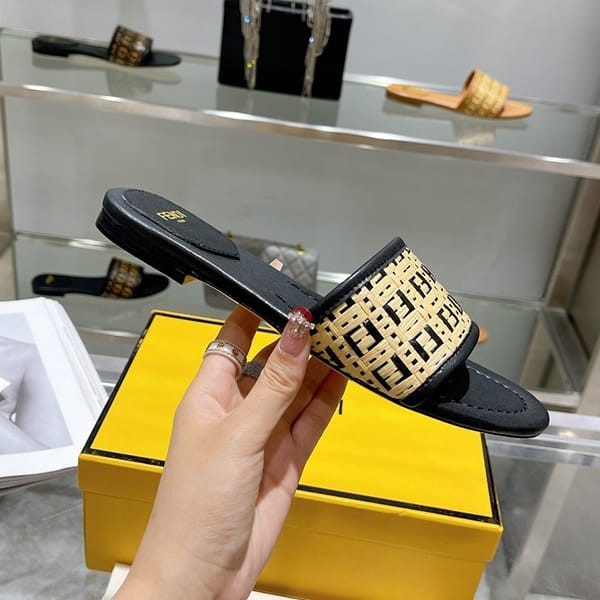 Hard to find Fendi n-grade logo sandals FF logo interlace slides fey28062