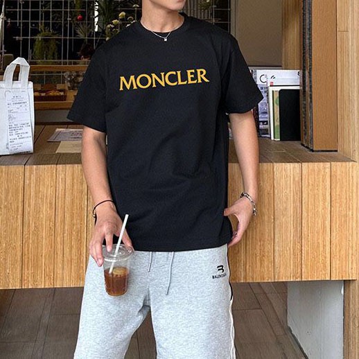New design Moncler T-SHIRT LOGATA logo T-shirt moa35457 New design Moncler T-SHIRT LOGATA logo T-shirt moa35457