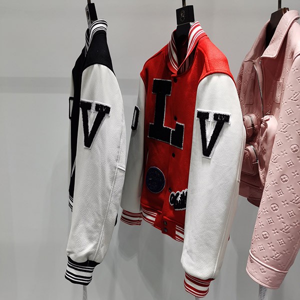 21AWLouis Vuitton Jacket Replica Varsity Jacket 2 Colors vuw40619 21AWLouis Vuitton Jacket Replica Varsity Jacket 2 Colors vuw40619