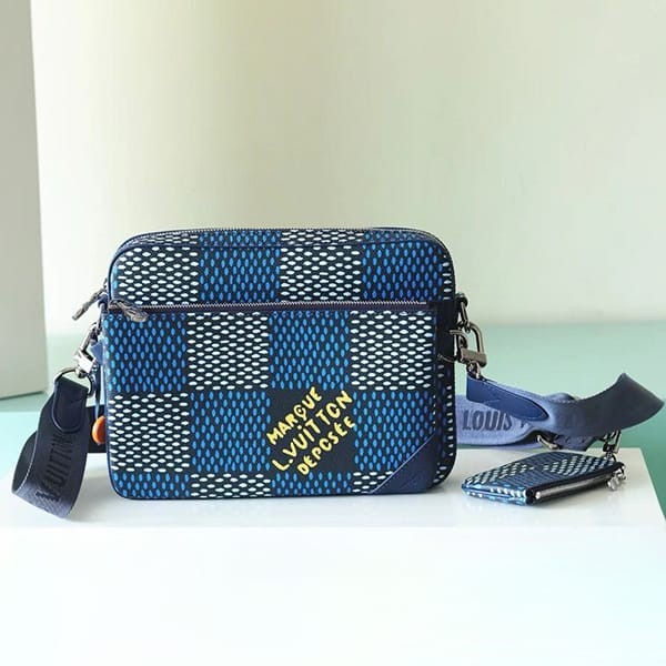 A niceLouis Vuitton replica Trio Messenger Damier bag N40694 A niceLouis Vuitton replica Trio Messenger Damier bag N40694