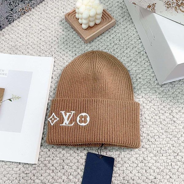 RareLouis Vuitton Headline Replica Beanie vuf07283