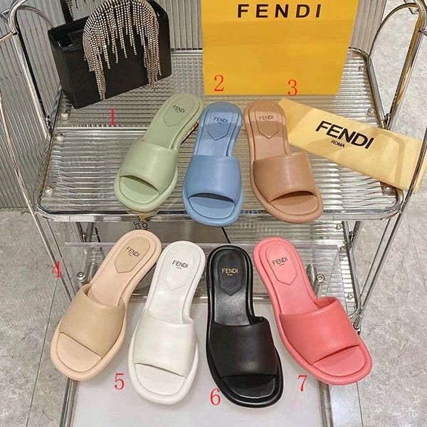 Extremely rare! Fendi Baguette nappa leather slide sandals with FF motif fel12850 Extremely rare! Fendi Baguette nappa leather slide sandals with FF motif fel12850
