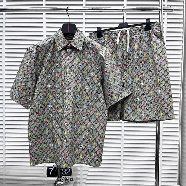 Gucci printed cotton poplin shirt replica top and bottom set 782499 Gucci printed cotton poplin shirt replica top and bottom set 782499