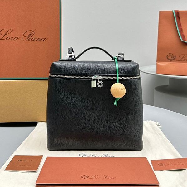 New color release ☆ Loro Piana Extra Pocket Backpack Replica L23.5 ror80858