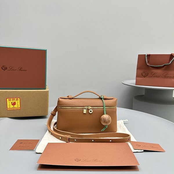 Loro Piana Extra Pocket Pouch L19 Copy Shoulder Bag ron17449