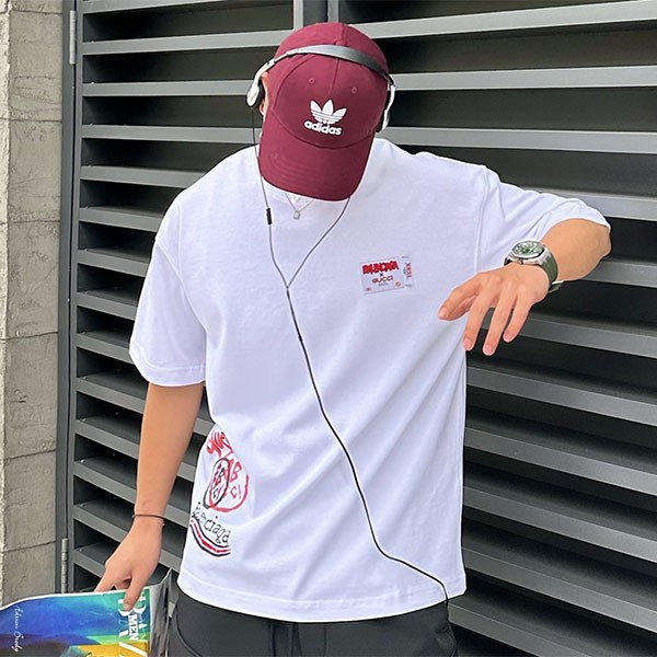 Gucci x Balenciaga collaboration fake crew neck T-shirt guf01259 Gucci x Balenciaga collaboration fake crew neck T-shirt guf01259