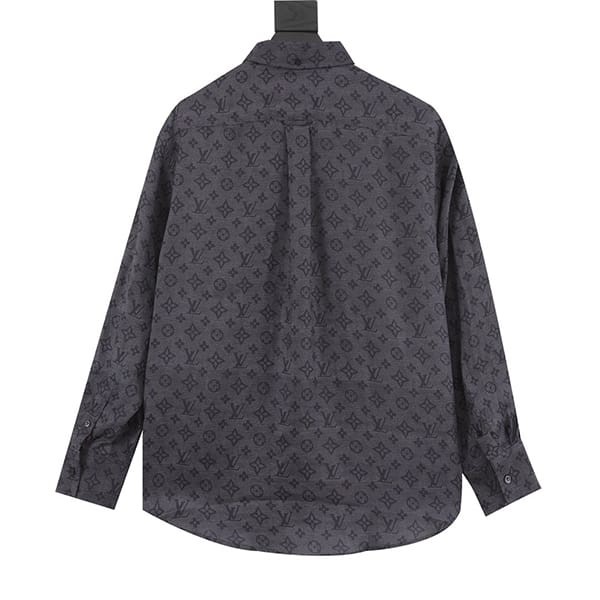 The latest and fashionableLouis Vuitton Monogram Cotton Overshirt Replica 1ABNPB