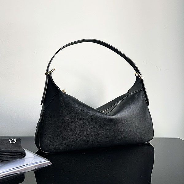 Boutique? Celine Romy Calfskin Large Romy Bag Cec08323 Boutique? Celine Romy Calfskin Large Romy Bag Cec08323