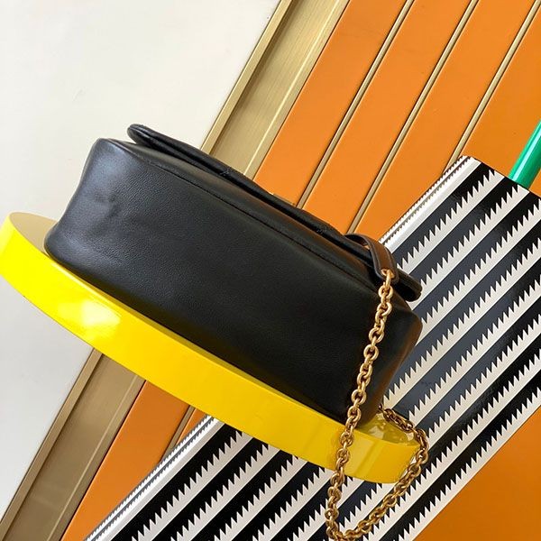 New design Saint Laurent quilted leather small replica shoulder bag Sak82292